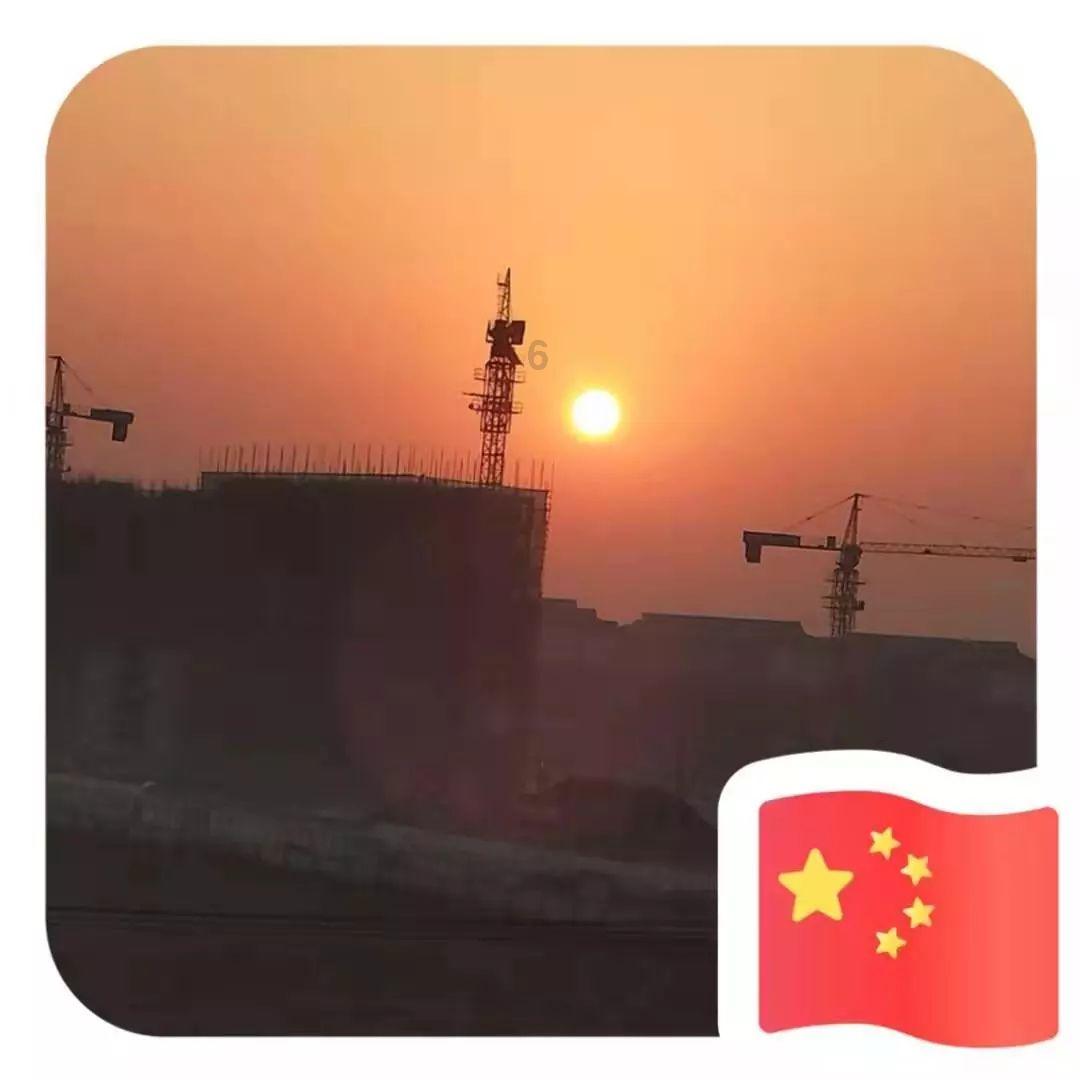 如何做好一位合格的人民教师呢？游戏画面